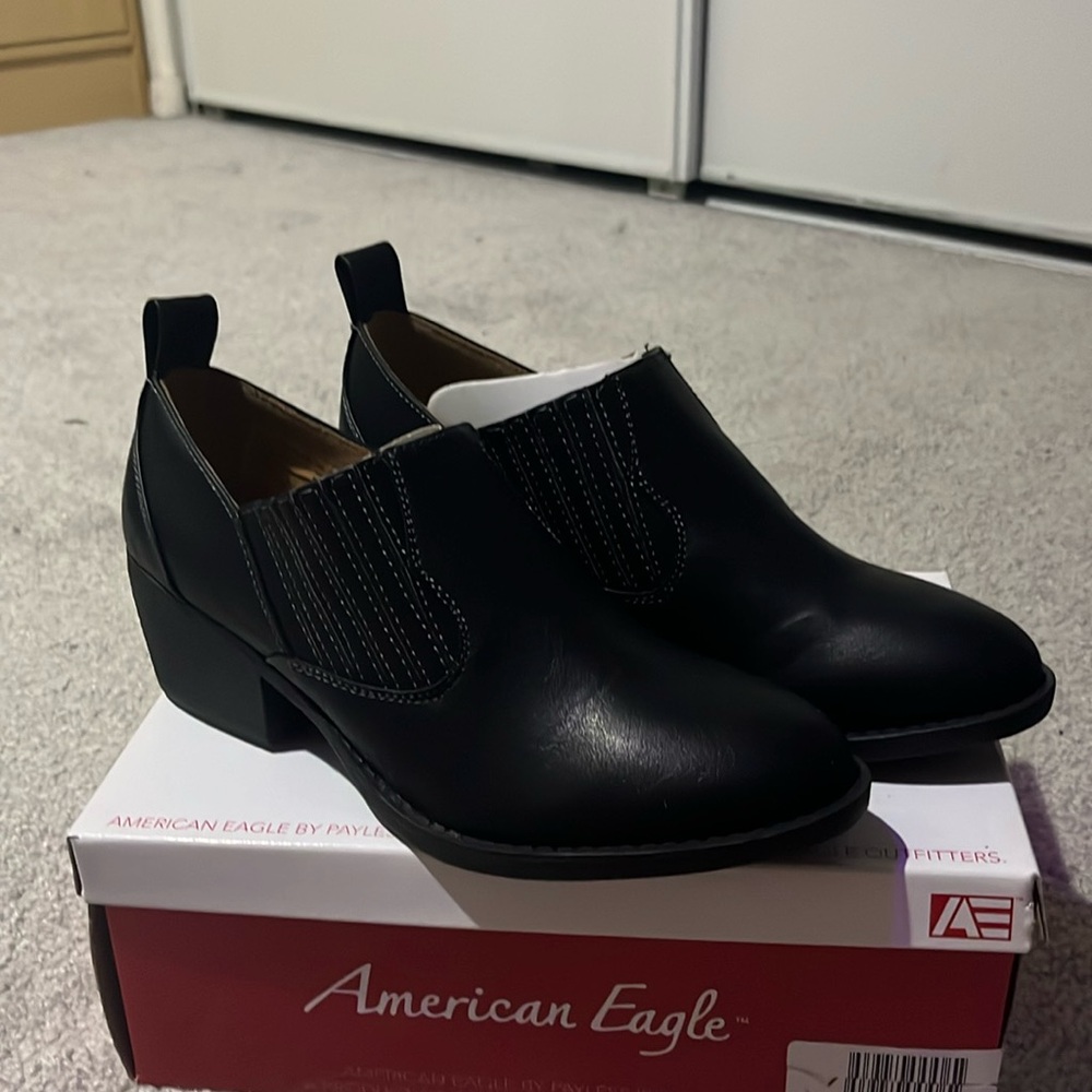 American Eagle Ankle Bootie Black | Size 9
